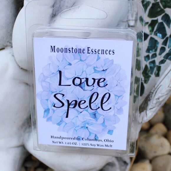 Love Spell Luxury Soy Wax Melt - Picture 3 of 3